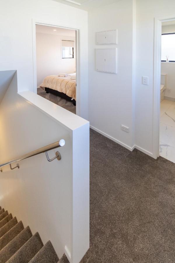 Beachside Bliss: 1 Bed 1 Bath Christchurch Exterior foto